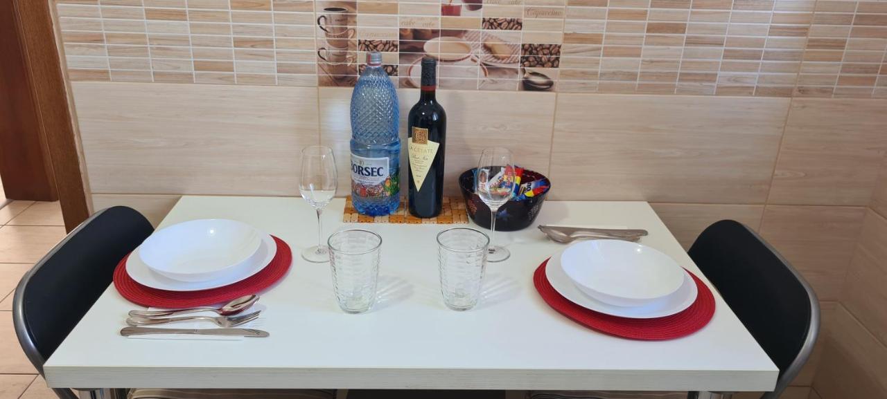 Perfect View Apartament 2 Rooms Self Check-In Βουκουρέστι Εξωτερικό φωτογραφία